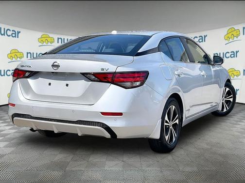 Brilliant Silver Metallic 2023 Nissan Sentra SV