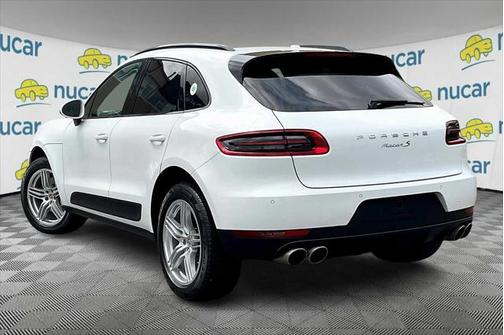 2017 Porsche Macan Base