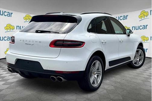 2017 Porsche Macan Base