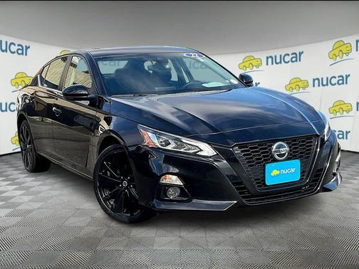 2022 Nissan Altima SR Intelligent AWD