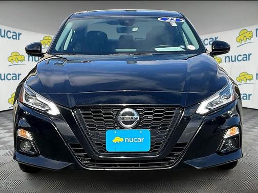 2022 Nissan Altima SR Intelligent AWD