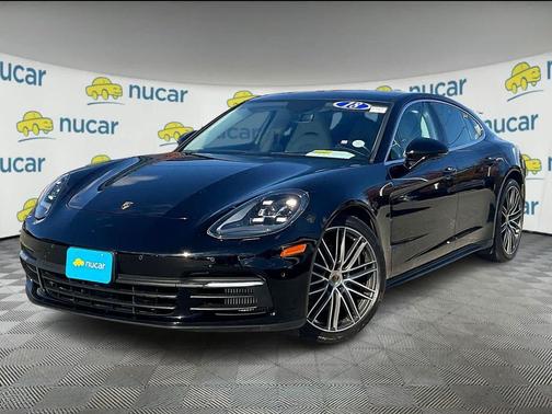2018 Porsche Panamera 4S