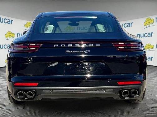 2018 Porsche Panamera 4S