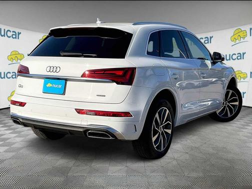 2023 Audi Q5 45 S line Premium Plus