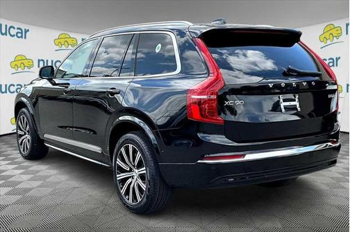 2024 Volvo XC90 B5 Plus Bright Theme