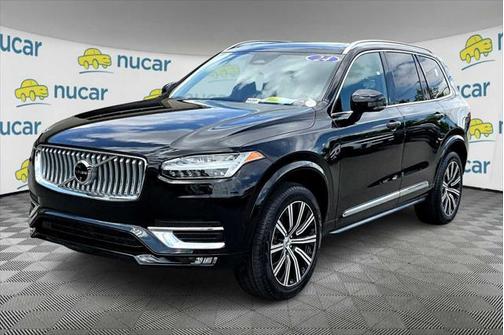 2024 Volvo XC90 B5 Plus Bright Theme