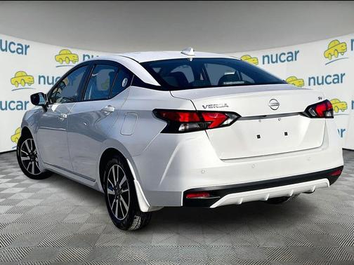 2024 Nissan Versa 1.6 SV