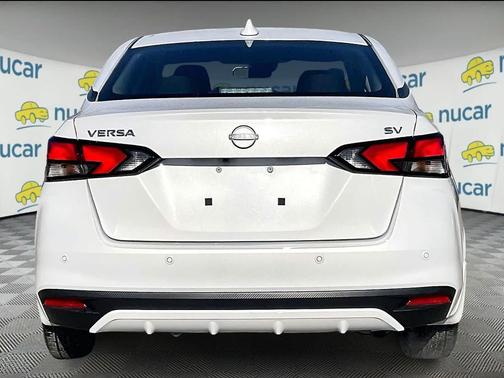 2024 Nissan Versa 1.6 SV