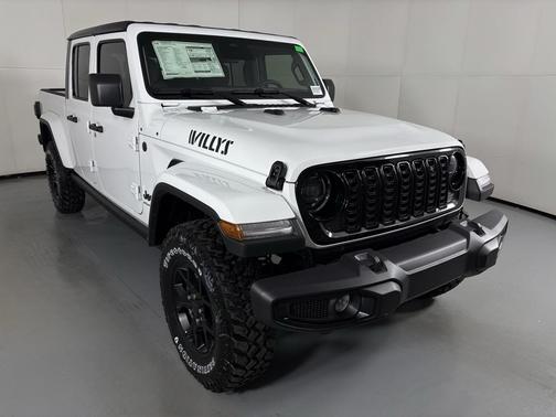 2026 Jeep Gladiator Willys 4x4