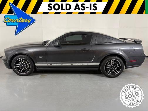 Black Clearcoat 2008 Ford Mustang GT Premium
