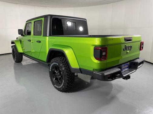 2025 Jeep Gladiator Willys