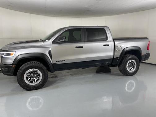 2025 RAM 1500 RHO Crew Cab 4x4 5'7' Box