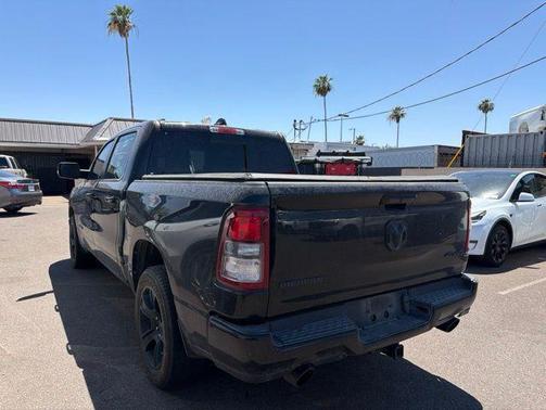 Diamond Black Crystal Pearlcoat 2021 RAM 1500 Big Horn/Lone Star