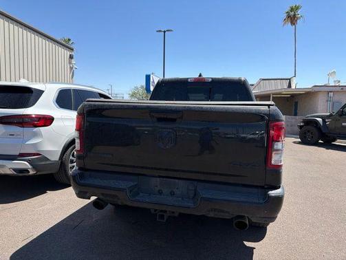 Diamond Black Crystal Pearlcoat 2021 RAM 1500 Big Horn/Lone Star