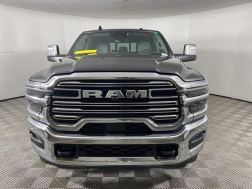2025 RAM 2500 Laramie Crew Cab 4x4 6'4' Box