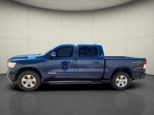 Patriot Blue Pearlcoat 2023 RAM 1500 Big Horn/Lone Star
