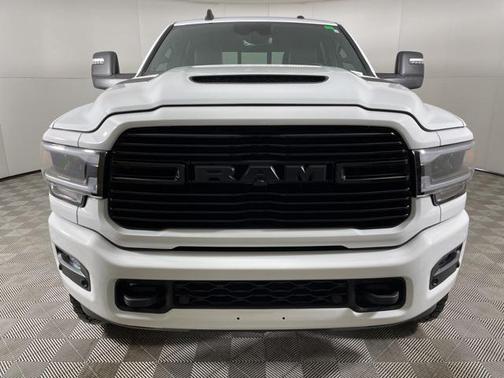 2024 RAM 2500 Laramie Crew Cab 4x4 6'4' Box