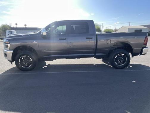 2025 RAM 2500 Laramie Crew Cab 4x4 6'4' Box