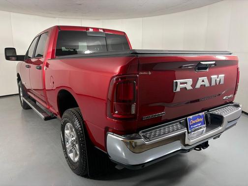 2025 RAM 2500 Big Horn Crew Cab 4x4 6'4' Box