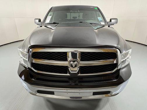 2019 RAM 1500 SLT