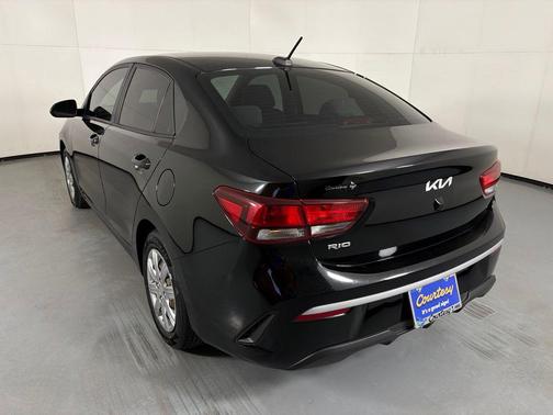 Aurora Black 2022 Kia Rio S