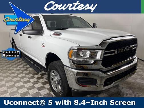2024 RAM 3500 Tradesman Crew Cab 4x4 8' Box