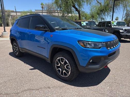 2025 Jeep Compass Trailhawk