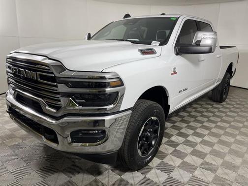 2025 RAM 2500 Laramie Crew Cab 4x4 6'4' Box