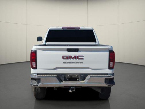 Summit White 2024 GMC Sierra 2500 Pro