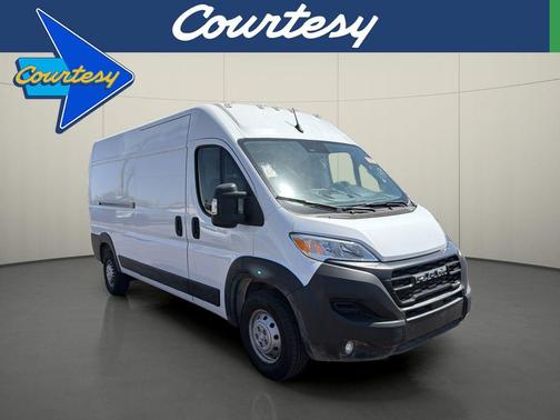 Bright White Clearcoat 2025 RAM ProMaster 3500 High Roof
