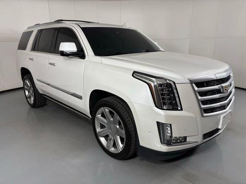 2017 Cadillac Escalade Premium Luxury