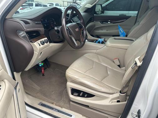 2017 Cadillac Escalade Premium Luxury