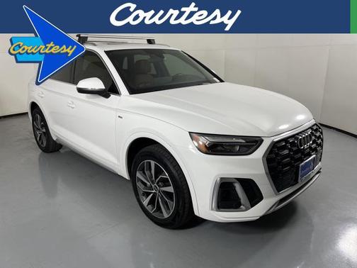 2023 Audi Q5 45 S line Premium Plus