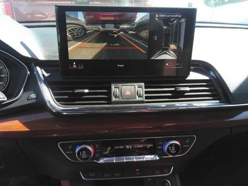 2023 Audi Q5 45 S line Premium Plus
