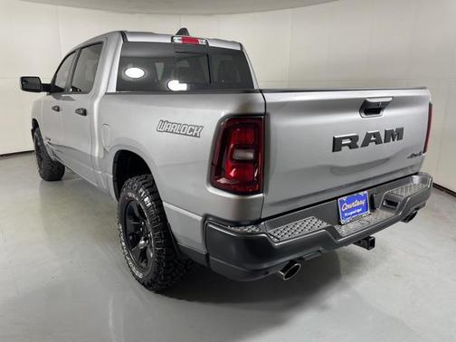 2026 RAM 1500 Warlock Crew Cab 4x4 5'7' Box
