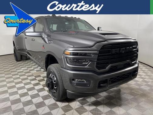 2025 RAM 3500 Laramie Crew Cab 4x4 8' Box