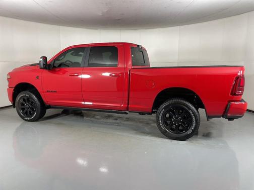 2026 RAM 2500 Laramie Crew Cab 4x4 6'4' Box