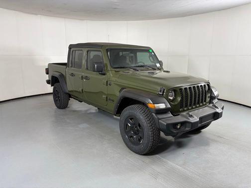 Sarge Green Clearcoat 2022 Jeep Gladiator Sport