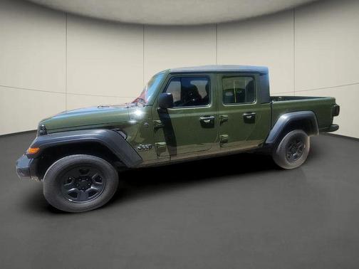 Sarge Green Clearcoat 2022 Jeep Gladiator Sport