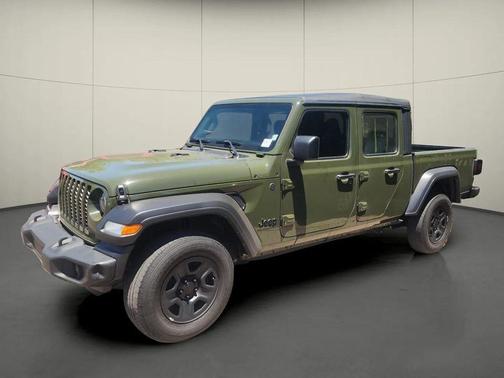 Sarge Green Clearcoat 2022 Jeep Gladiator Sport