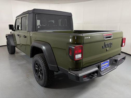 Sarge Green Clearcoat 2022 Jeep Gladiator Sport