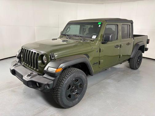 Sarge Green Clearcoat 2022 Jeep Gladiator Sport