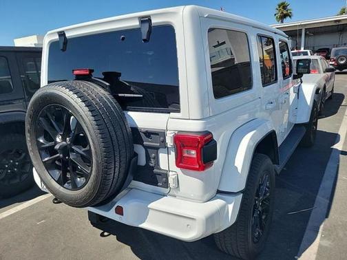 2022 Jeep Wrangler Unlimited High Altitude 4x4