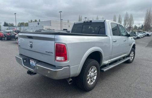 2018 RAM 3500 Laramie Crew Cab 4x4 6'4' Box