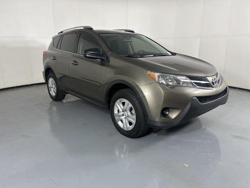 2014 Toyota RAV4 LE