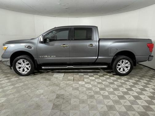 2017 Nissan Titan XD SL