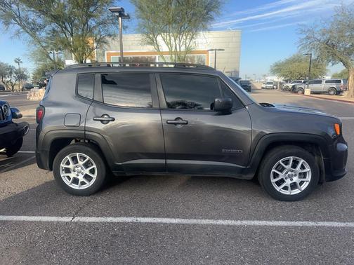 2019 Jeep Renegade Latitude