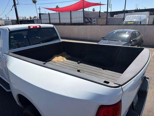 Bright White Clearcoat 2024 RAM 3500 Big Horn Crew Cab 4x4 8' Box