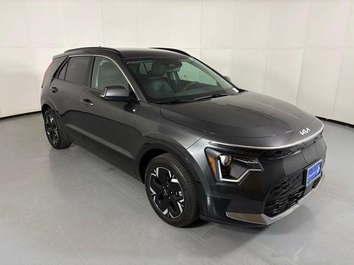 Graphite Gray 2024 Kia Niro EV Wind