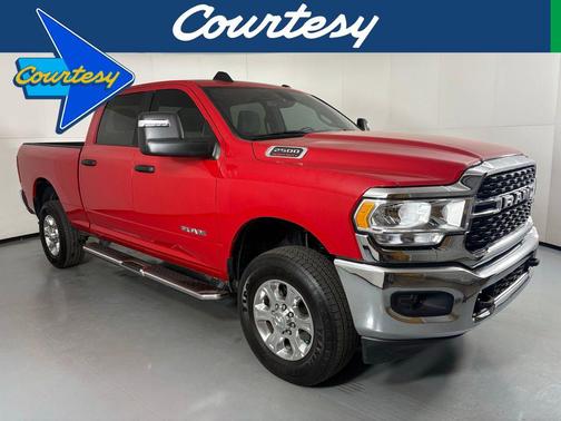 2024 RAM 2500 Big Horn Crew Cab 4x4 6'4' Box